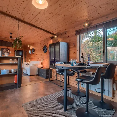 Insolite Carpe Diem * La Haie-Traversaine